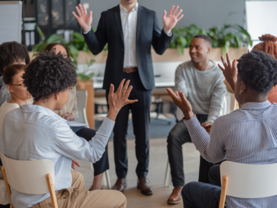 Comment le leadership transformationnel peut booster la productivité de votre équipe